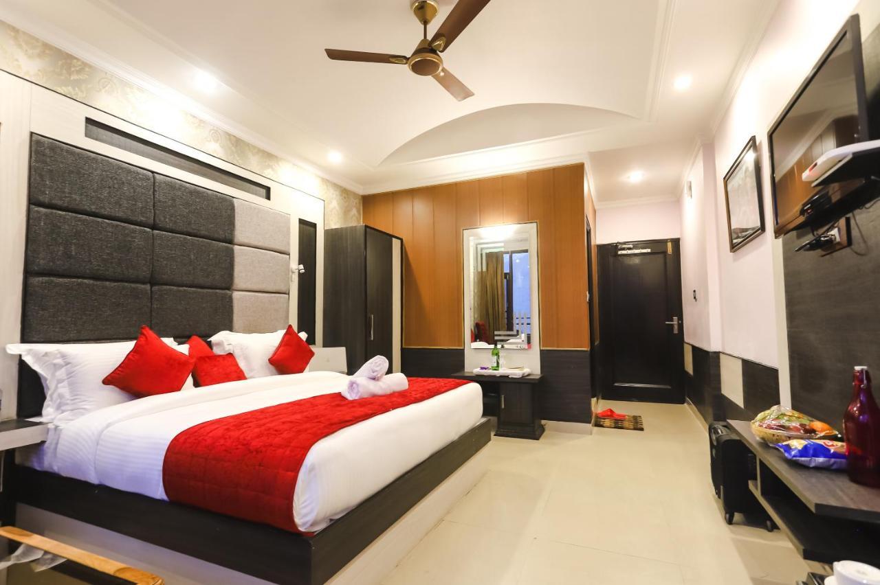 Hotel Holiday Hill, Near Mall Road, Mcleodganj# Parking#Restaurant Dharamshala Exterior photo